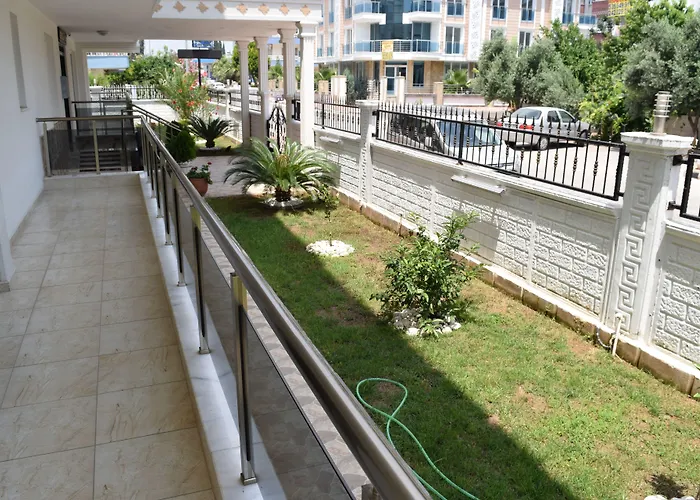 Gueden-pearl , Grosse Mit Kueche , Privater , Ausgezeichnetes Fruehstueck Aparthotel Antalya