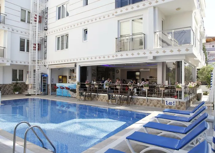 Gueden-pearl , Grosse Mit Kueche , Privater , Ausgezeichnetes Fruehstueck Aparthotel 4*
