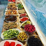 Aparthotel Gueden-pearl , Grosse Mit Kueche , Privater , Ausgezeichnetes Fruehstueck