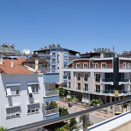 Gueden-pearl , Grosse Mit Kueche , Privater , Ausgezeichnetes Fruehstueck Aparthotel Antalya