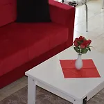 Gueden-pearl , Grosse Mit Kueche , Privater , Ausgezeichnetes Fruehstueck Apart Otel