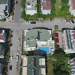 Gueden-pearl , Grosse Mit Kueche , Privater , Ausgezeichnetes Fruehstueck Apart Otel