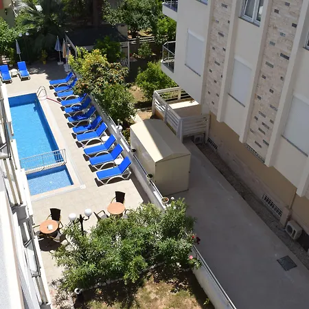 Gueden-pearl , Grosse Mit Kueche , Privater , Ausgezeichnetes Fruehstueck Apart Otel 4*