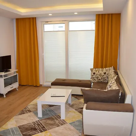 Gueden-pearl , Grosse Mit Kueche , Privater , Ausgezeichnetes Fruehstueck 4*