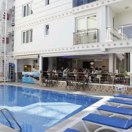 Gueden-pearl , Grosse Mit Kueche , Privater , Ausgezeichnetes Fruehstueck Hotel de apartamente 4*