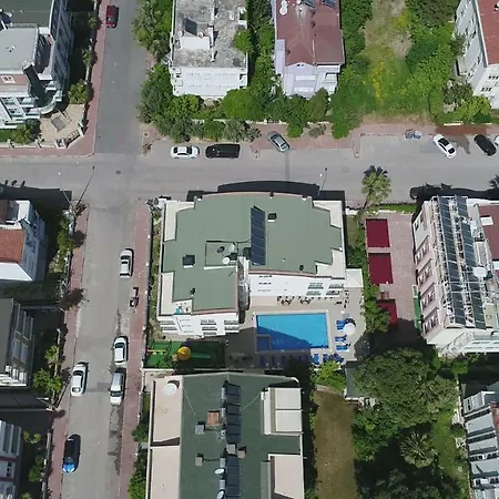 Gueden-pearl , Grosse Mit Kueche , Privater , Ausgezeichnetes Fruehstueck Hotel de apartamente