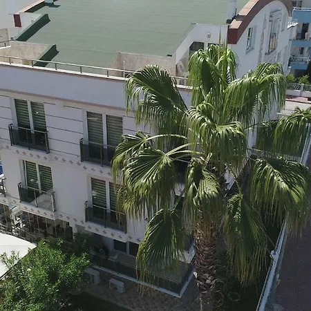 Gueden-pearl , Grosse Mit Kueche , Privater , Ausgezeichnetes Fruehstueck 4*