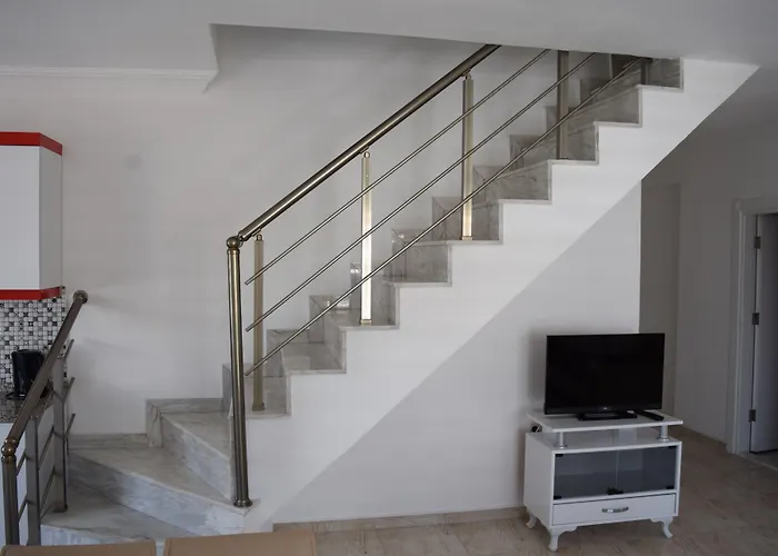 Gueden-pearl , Grosse Mit Kueche , Privater , Ausgezeichnetes Fruehstueck شقة فندقية 4*