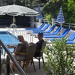 Gueden-pearl , Grosse Mit Kueche , Privater , Ausgezeichnetes Fruehstueck 4*