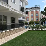 Aparthotel Gueden-pearl , Grosse Mit Kueche , Privater , Ausgezeichnetes Fruehstueck