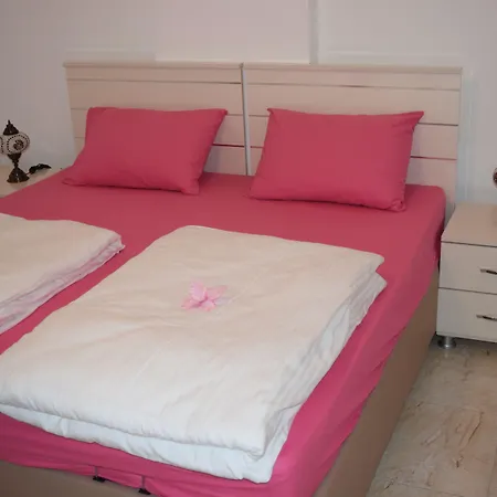Gueden-pearl , Grosse Mit Kueche , Privater , Ausgezeichnetes Fruehstueck Apartmanhotel Antalya